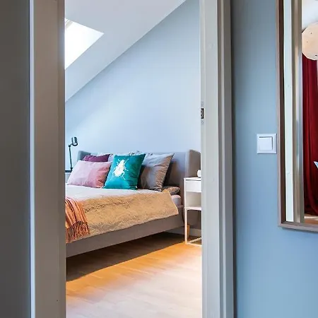 Lovely & Relax Apartment In Riga Daire